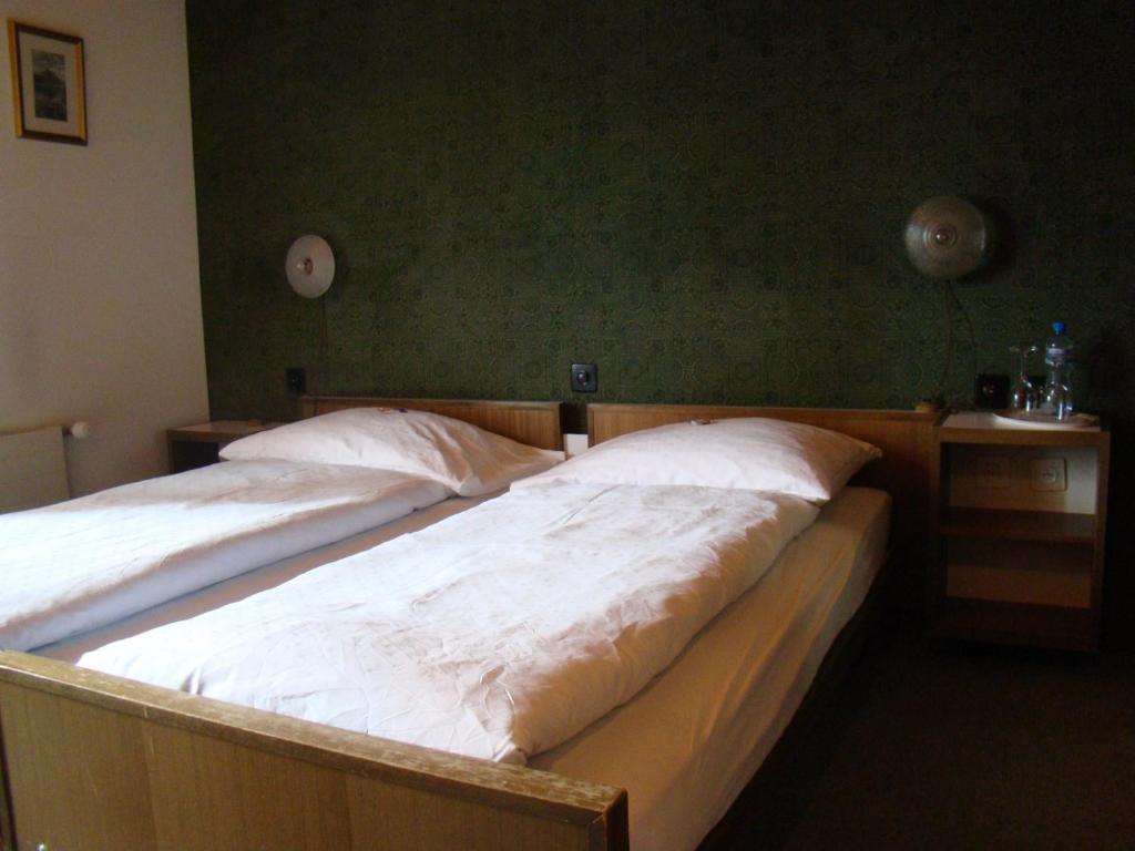 Guest House Bellerive Faulensee Δωμάτιο φωτογραφία