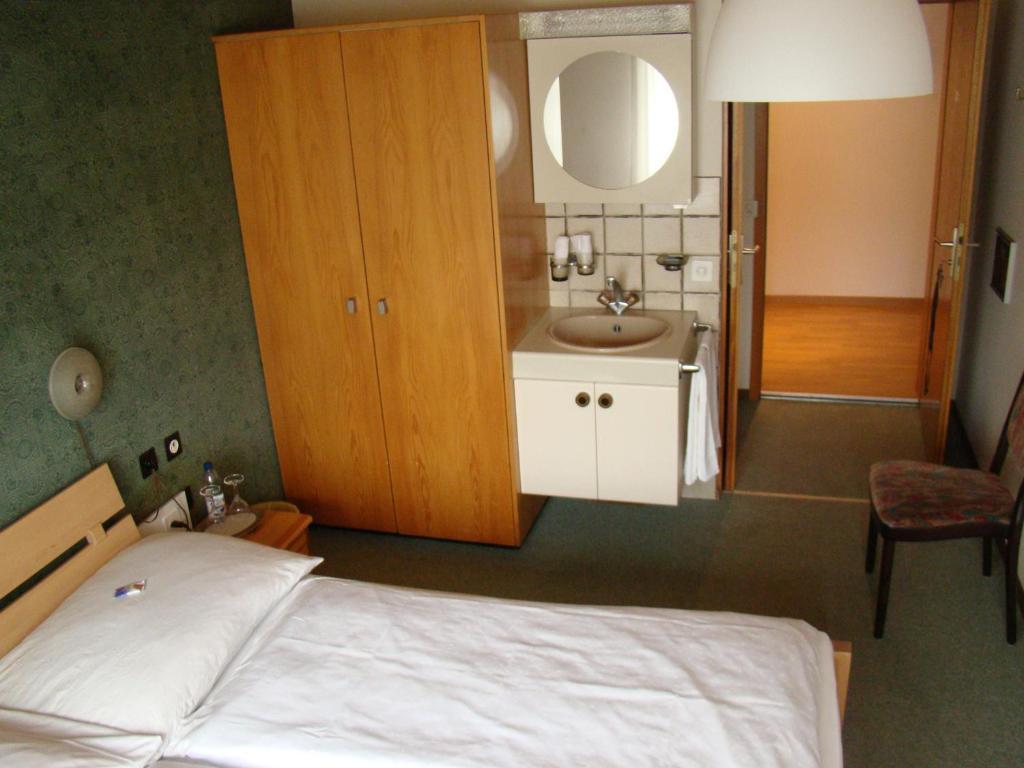 Guest House Bellerive Faulensee Εξωτερικό φωτογραφία